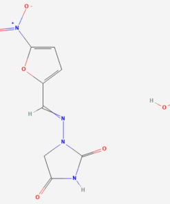 NITROFURANTOIN MONOHYDRATE